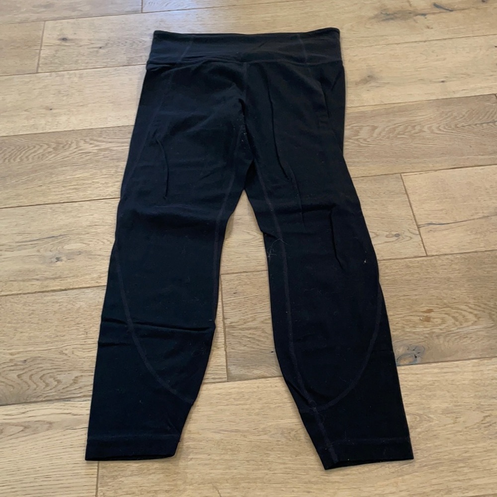 Athleta Salutation Legging Black